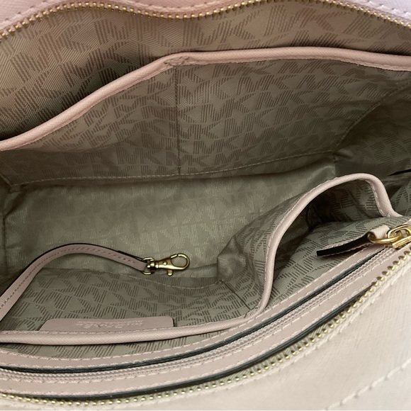 Michael Kors Hayley Handbag/Crossbody - Picture 7 of 10